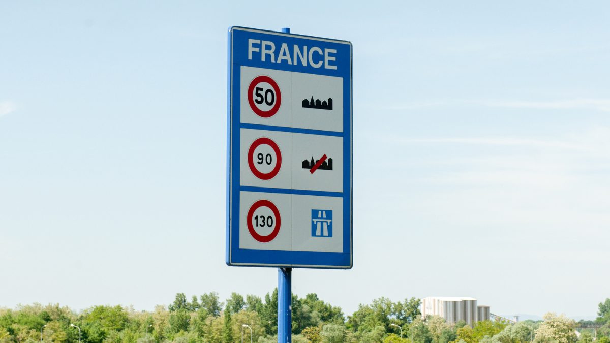 France traffic rules