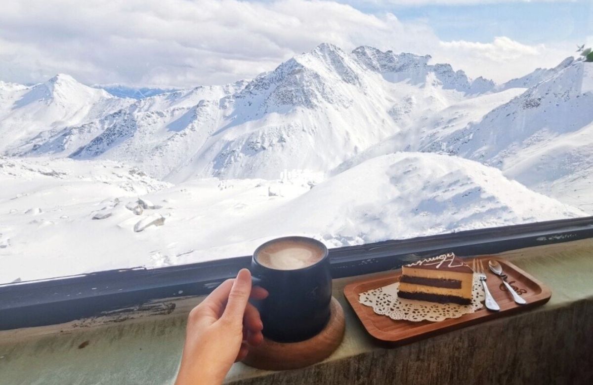 Savour A Sip Of Coffee At The Highest Coffee Shop In The World, At 4860 Meters Up On Dagu Glacier