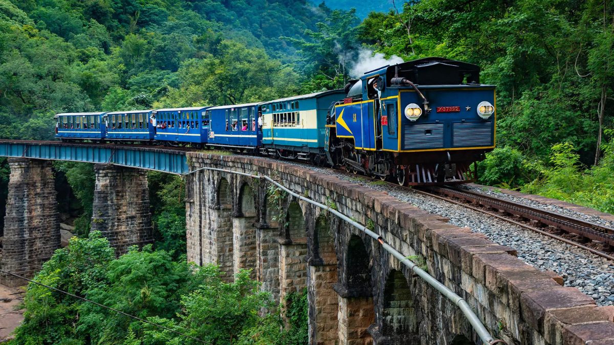 This Is India’s Slowest Train Ride And Route Is So Scenic That You’d Never Want The Ride To End