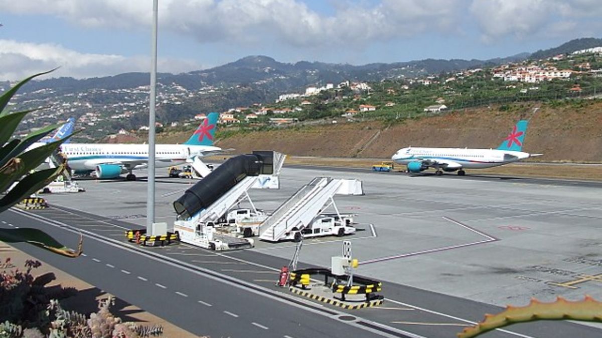 Smoke Alert In Ryanair Cargo Area Forces Madeira Airport To Shut Down; Here Are The Details