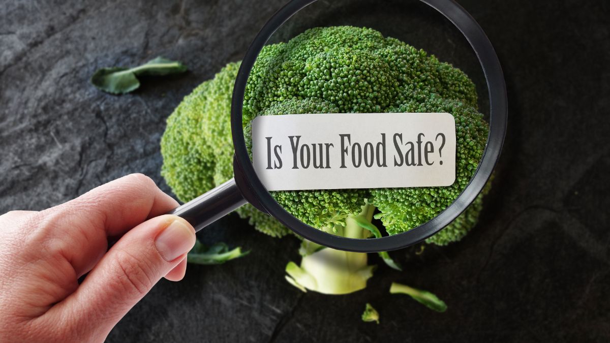 Unsafe Food Leads To About 4.2 Lakh Deaths & 600 Million Infections, Says FSSAI CEO