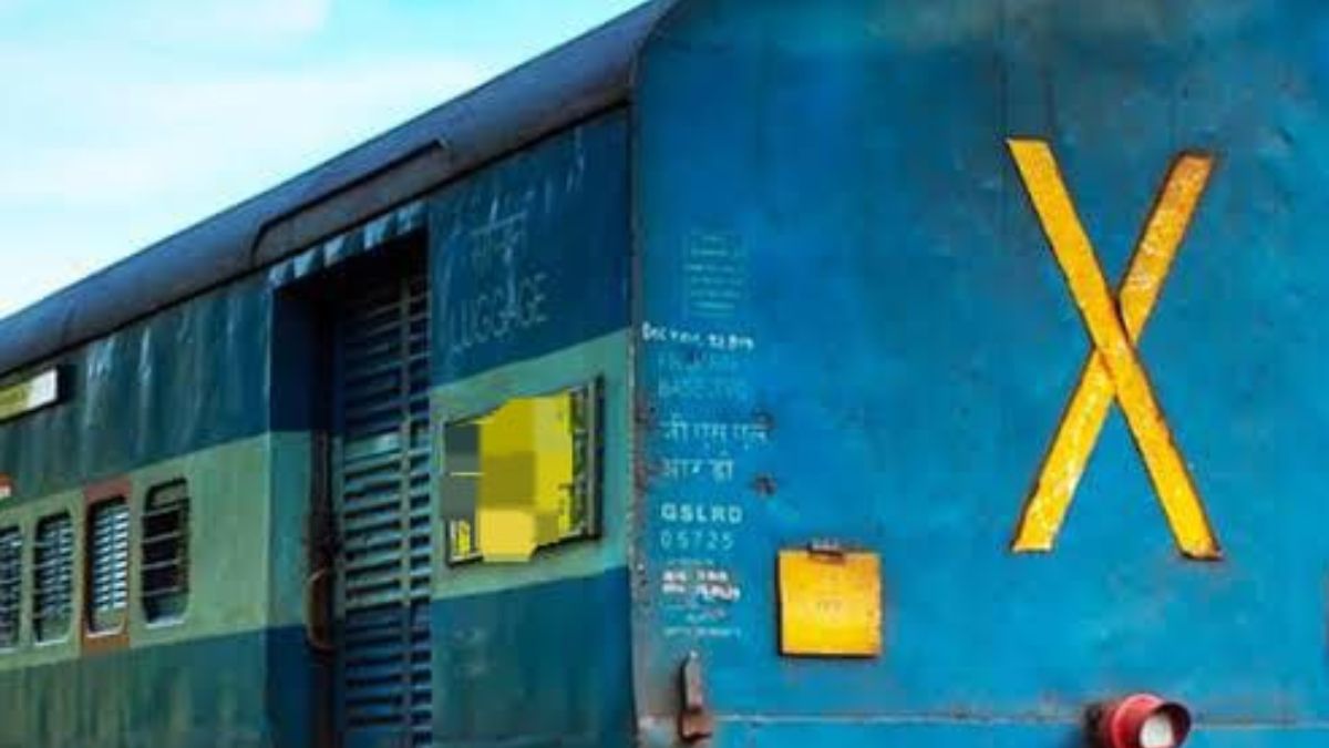 Indian Railways Asks People What ‘X’ Sign On Train Means After Twitter’s New Logo Reveal
