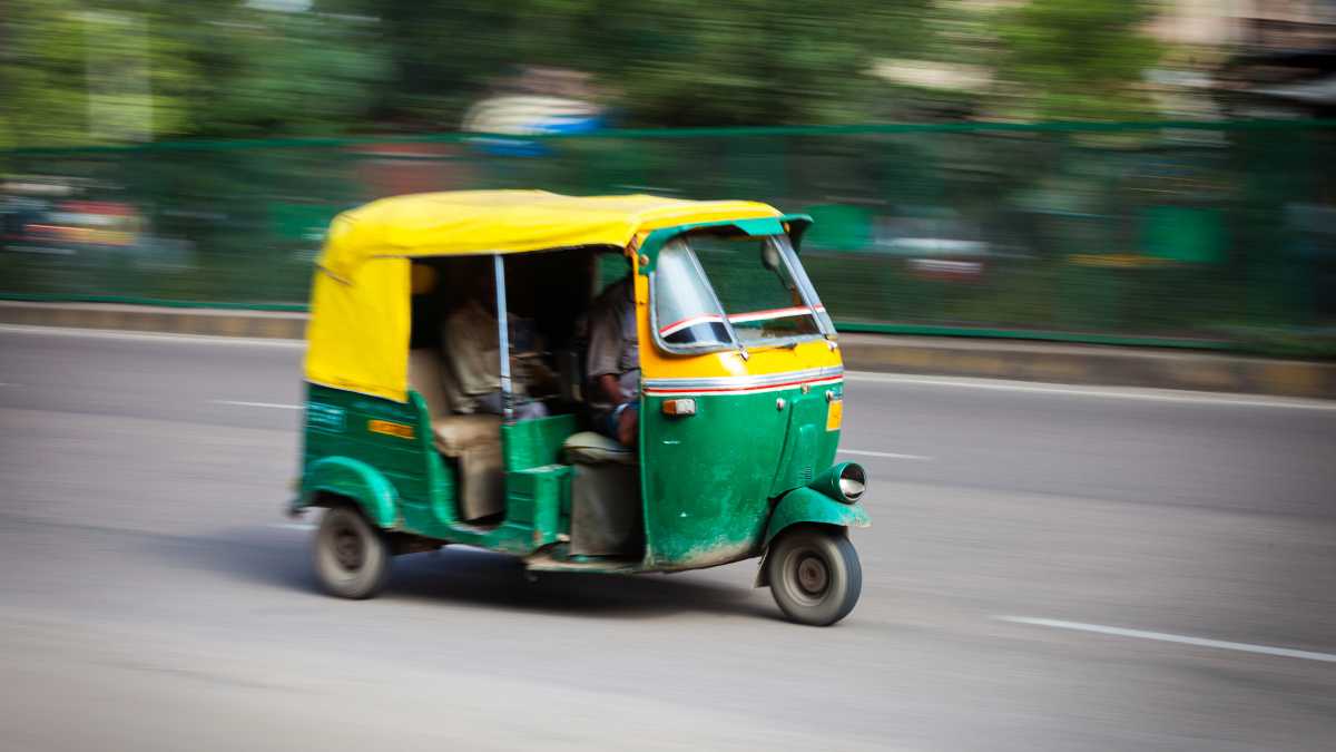 Bangalore Walo, Autos From Metro Stations In Bangalore To Charge Meter Fares. Not A Joke!