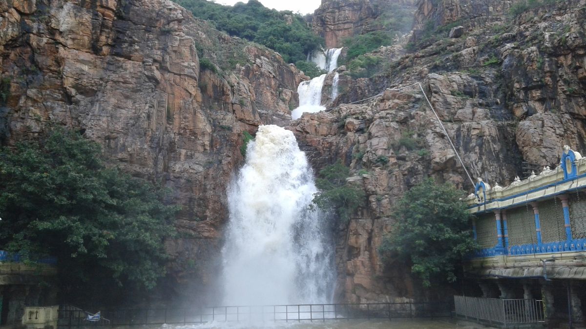 42 Tourists Stranded At Telangana’s Muthyala Dhara Falls; Rescue Operations Underway