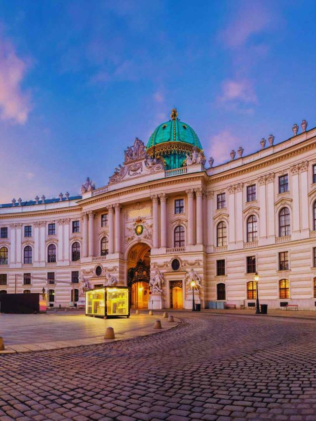 When In Venice, Don’t Miss Out These 6 Art Experiences When In Venice, Don’t Miss Out These 6 Art Experiences