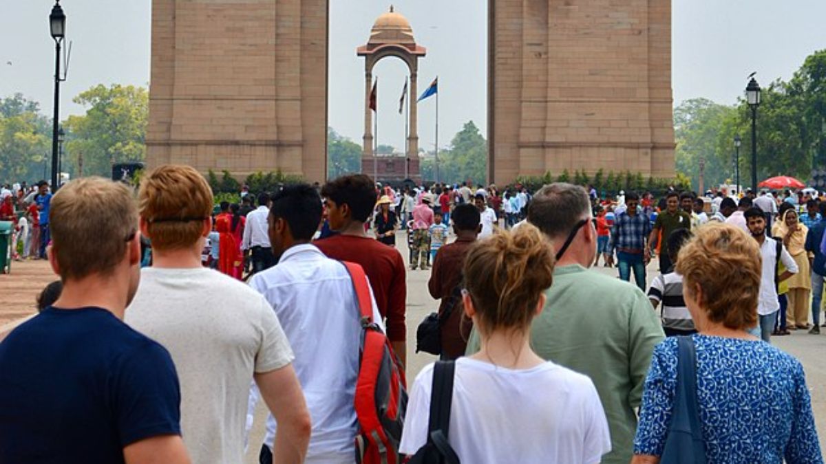 As More And More Foreign Tourists Make Way To India, Foreign Exchange Earnings Are Increasing