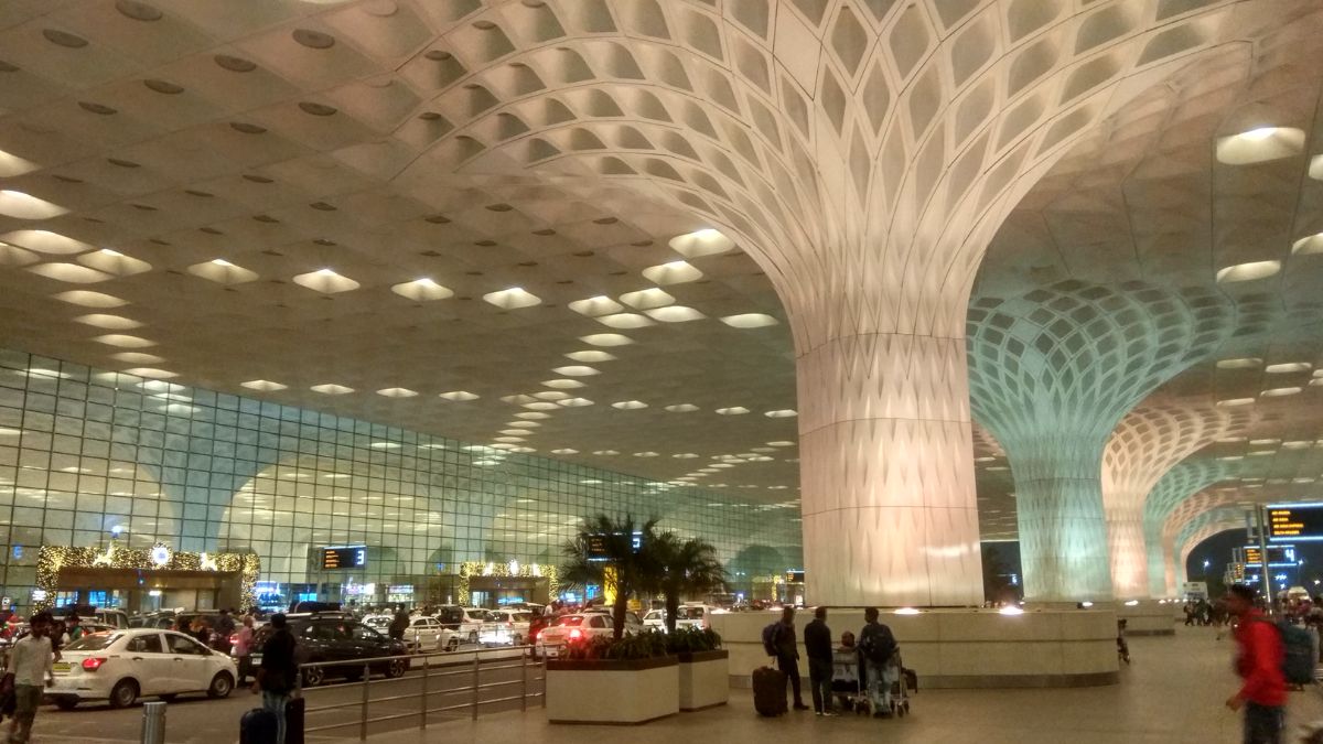 Security Checks At Mumbai Airport Will Be Faster As The Processing Area Doubles Up With Extra Lane