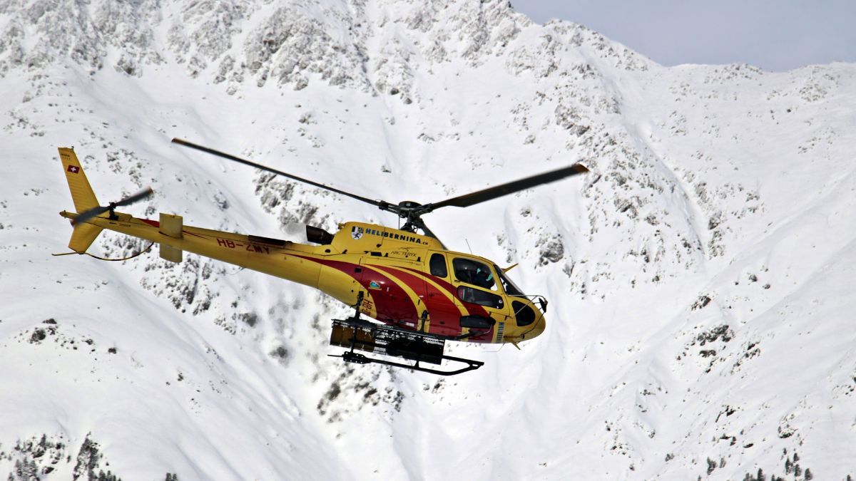 nepal helicopter