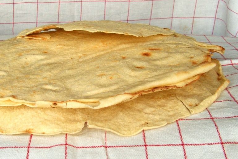 Sardinian bread