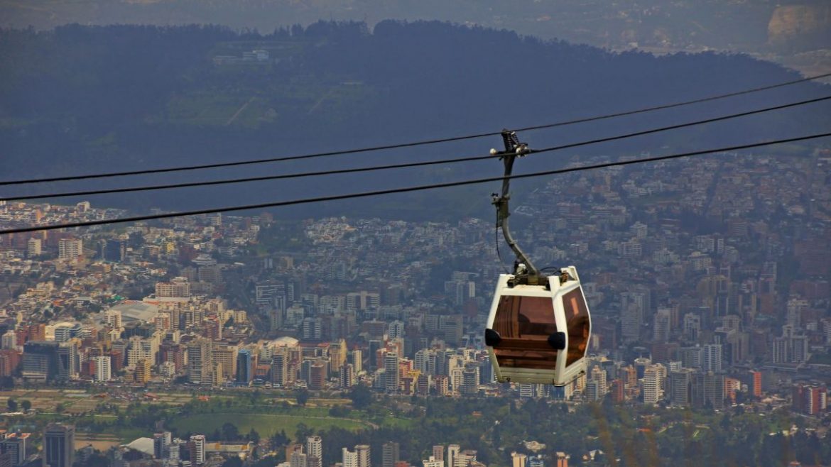 75 People Were Stuck In One Of World’s Highest Cable Car In Quito, Rescued After 10 Hours 75 People Were Stuck In One Of World’s Highest Cable Car In Quito, Rescued After 10 Hours