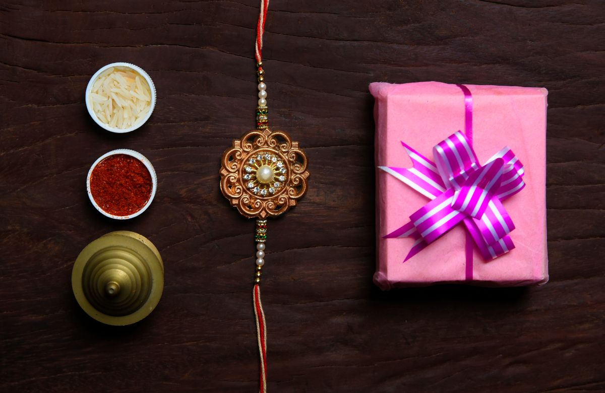 Thinking What To Gift Your Siblings? Here’s The Ultimate Gifting Guide For Raksha Bandhan