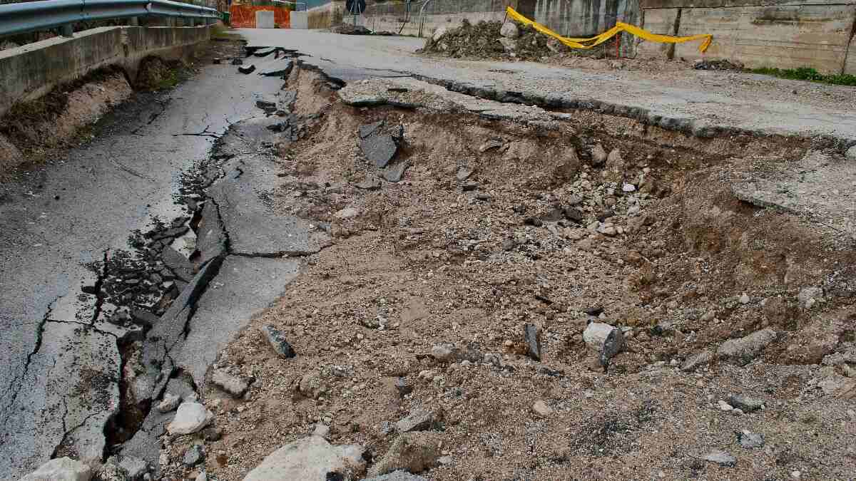 Uttarakhand: Landslide Hits Near Uttarkashi; Disrupts Transportation On Gangotri Highway