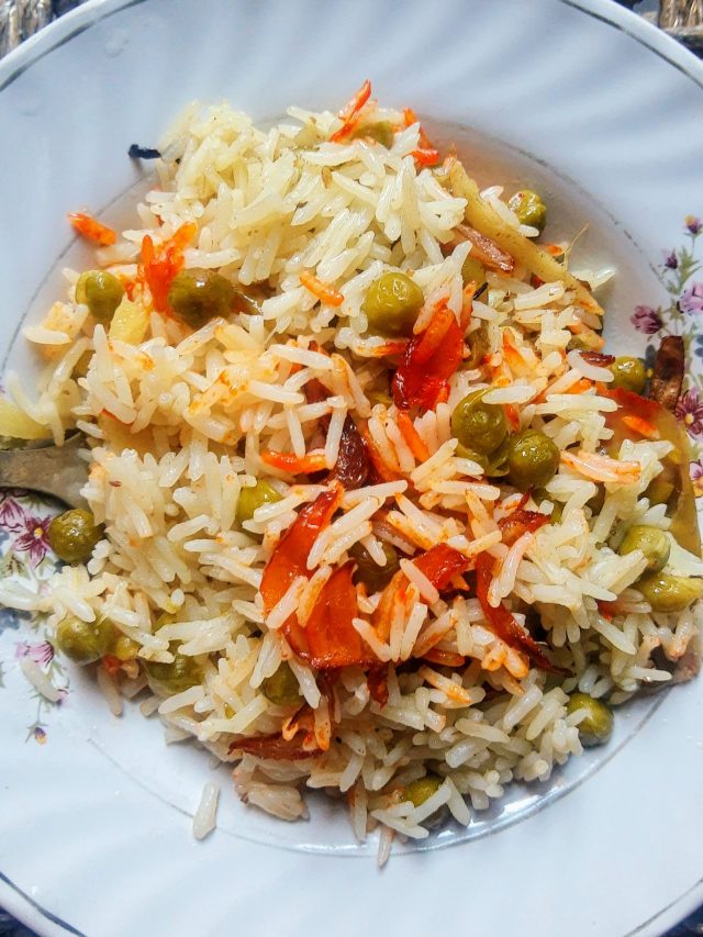 6 Easy Rice Dishes To Make When You Feel Lazy
