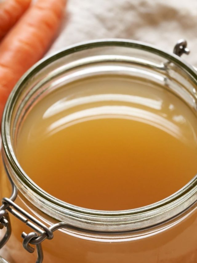 Broth VS Gravy What's The Difference? Find Out Here