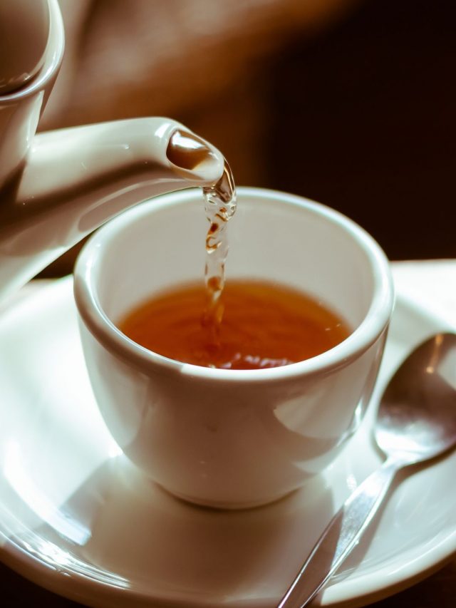high-tea-vs-afternoon-tea-what-s-the-difference