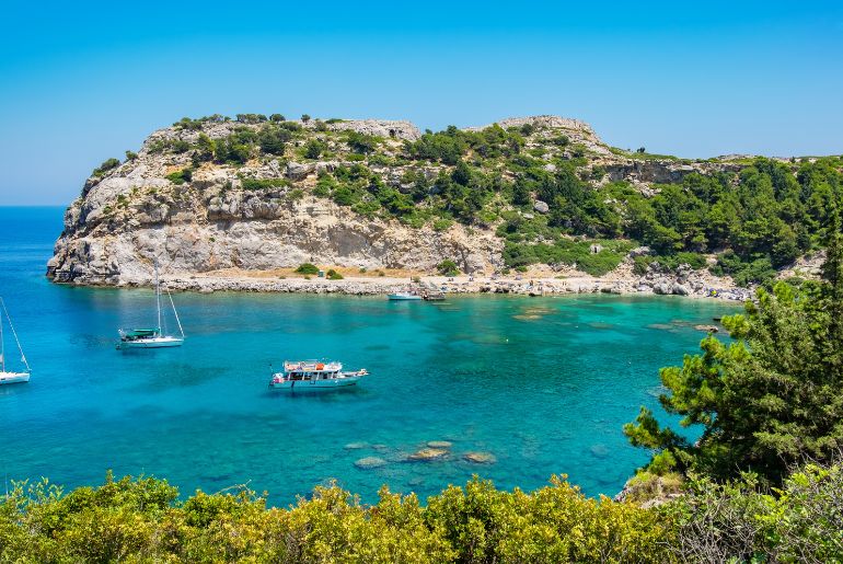greece, free wekk long vacation, rhode island, wildfire, tourist spots in europe