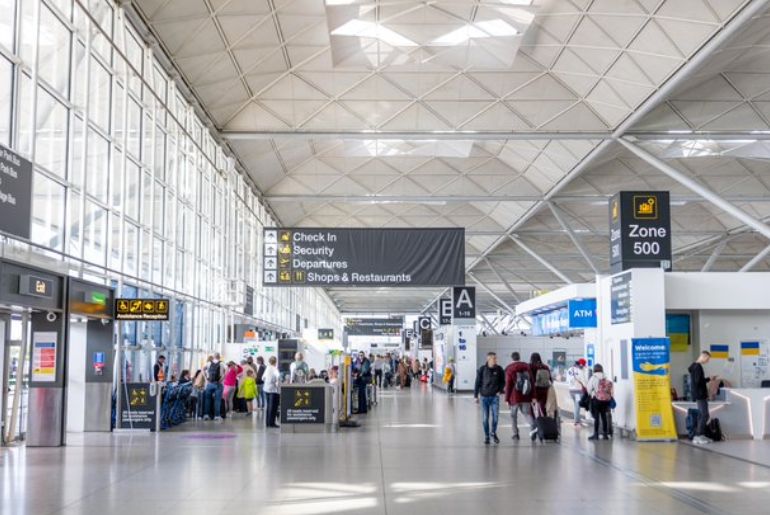 Stansted airport, london, international airport, busiest airport in UK, united kingdom, packed airports