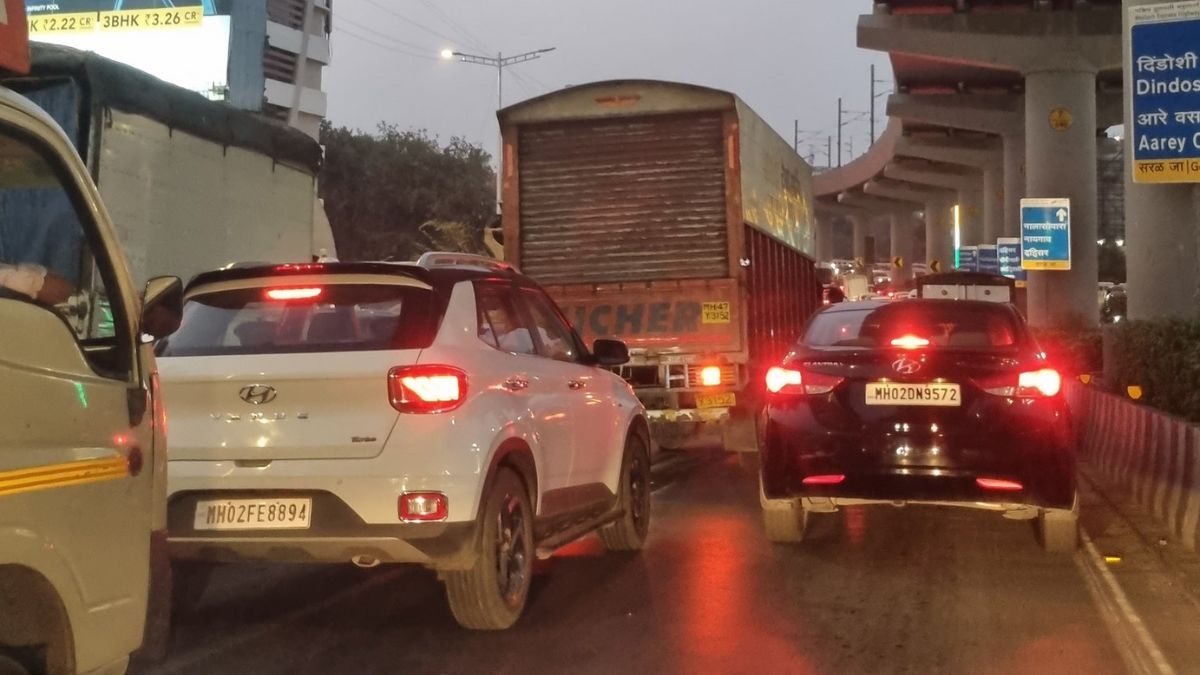 Massive Traffic Jam On Mumbai’s Western Express Highway! Mumbaikars Fume On Social Media