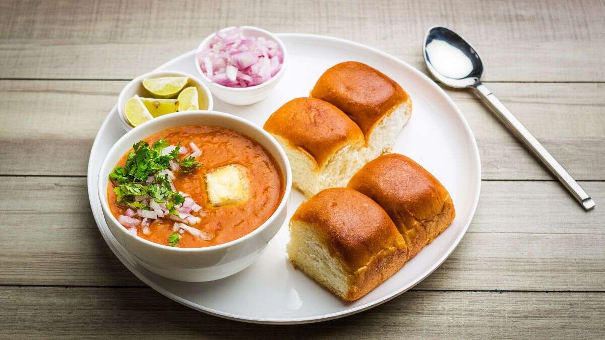 Invented In 1850s, Pav Bhaji Went From Being Mill Workers’ Meal To Being Most Popular Snack
