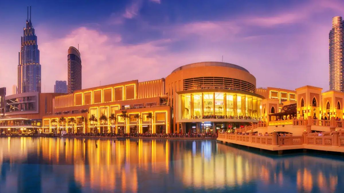 Entertainment, Dining, Shopping & More; Here’s How To Spend A Perfect Day At Dubai Mall
