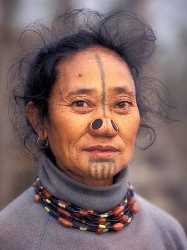 Apatani_Women