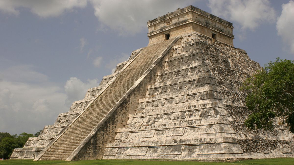 Planning To Visit The Mayan City Of Chichen Itza? Do Not Miss Out On These Experiences