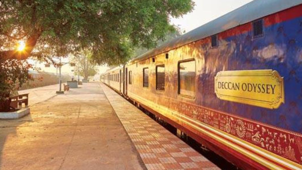 Deccan Odyssey Goes Electric! The Luxury Train Plans To Run On Electric Engine Soon