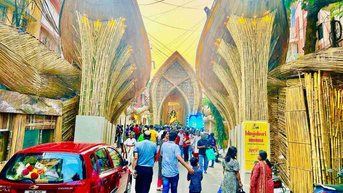 Kolkata Durga Puja 2023: From Traffic Guidelines To Helpline Info; Here Are The Updates To Note