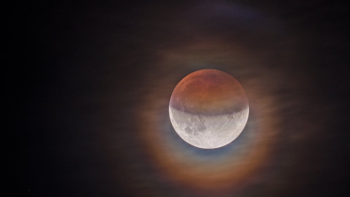 When And Where Can You Catch The Upcoming Lunar Eclipse? Here’s All You Need To Know About It!