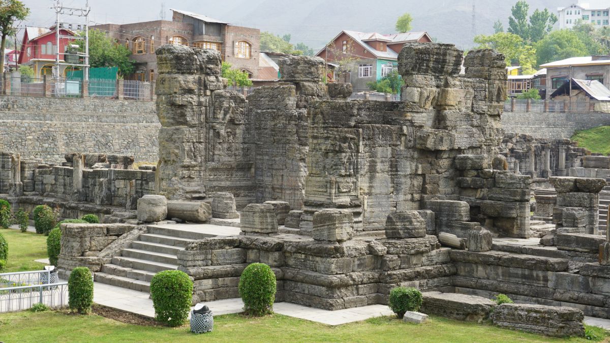 Ancient Shiva Temples In Kashmir That Take You Back In Time