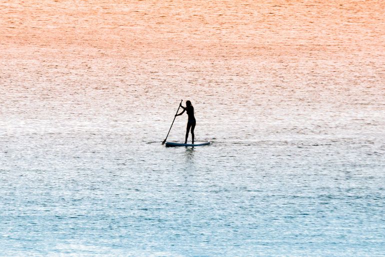 Stand paddle