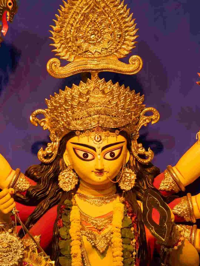 These 8 Unique-Themed Durga Puja Pandals In Kolkata Are A Must-Visit