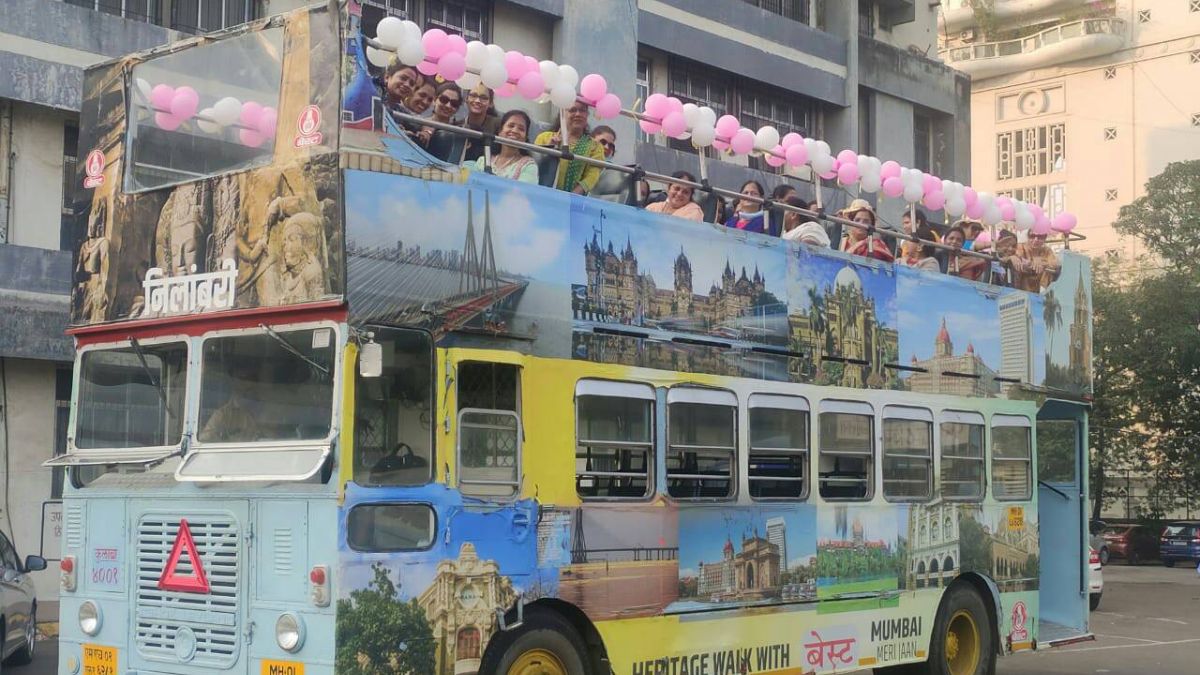 open deck double decker tourist bus mumbai