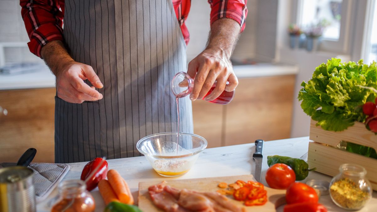 Do Men Cook At Home? Yes, 80% Of Men Are Turning To AI For Cooking ...