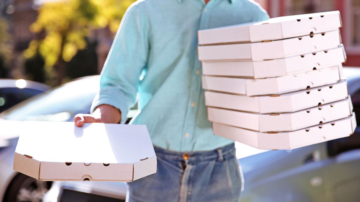 27-YO Pune Businessman Assaults Delivery Guy On Late Pizza Delivery, Fires In The Air; Arrested