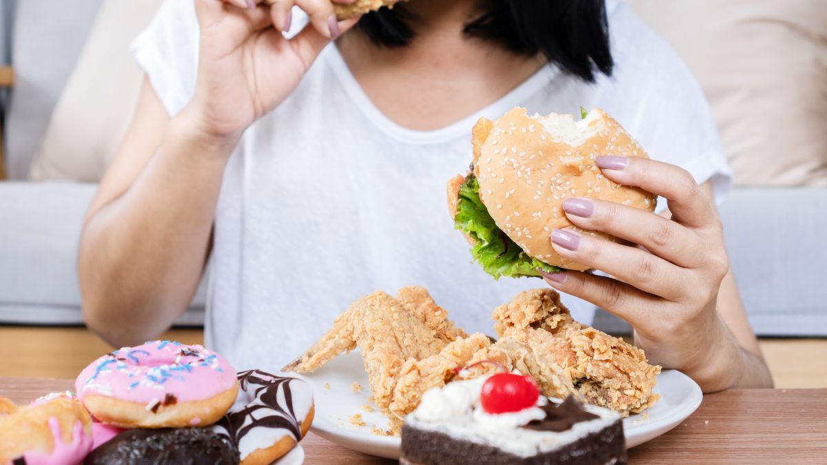 Less Positive Childhood Experiences Lead To Increased Binge Eating In Adults Acc To A Study