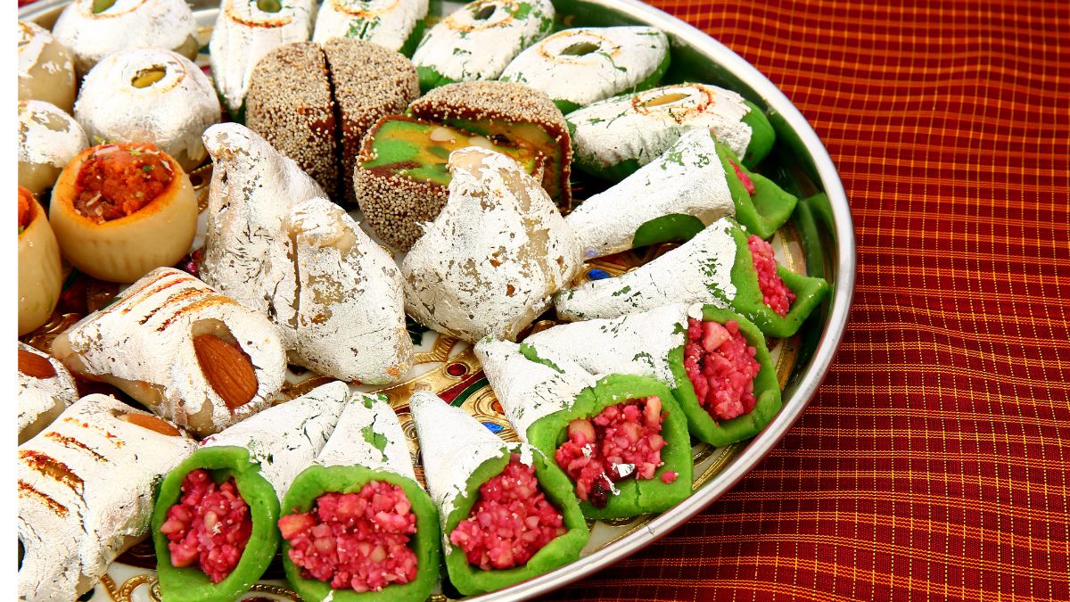 75% Indians Love A Contemporary Twist On Traditional Mithai; New Mithai Trends This Diwali Inside