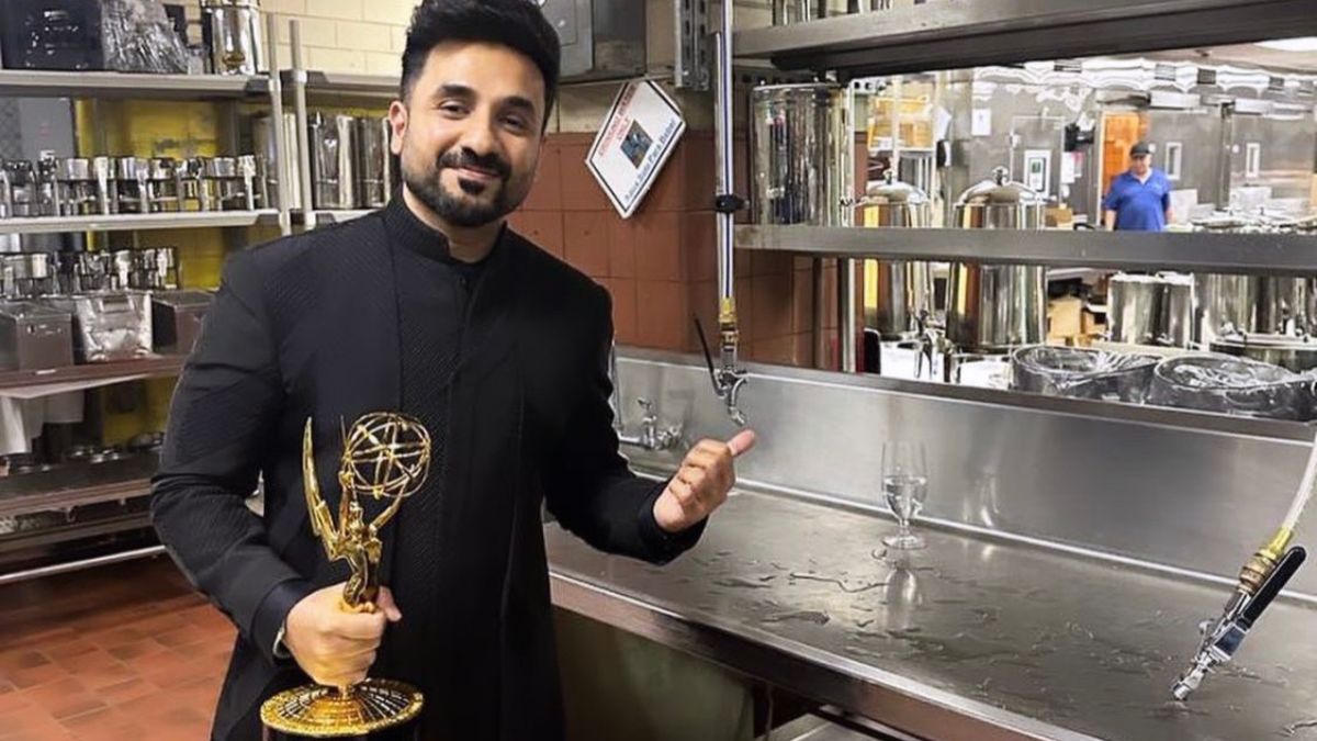 After Winning An Emmy, Vir Das Recalls Being A Dishwasher; Calls It His Favourite Moment Of The Night