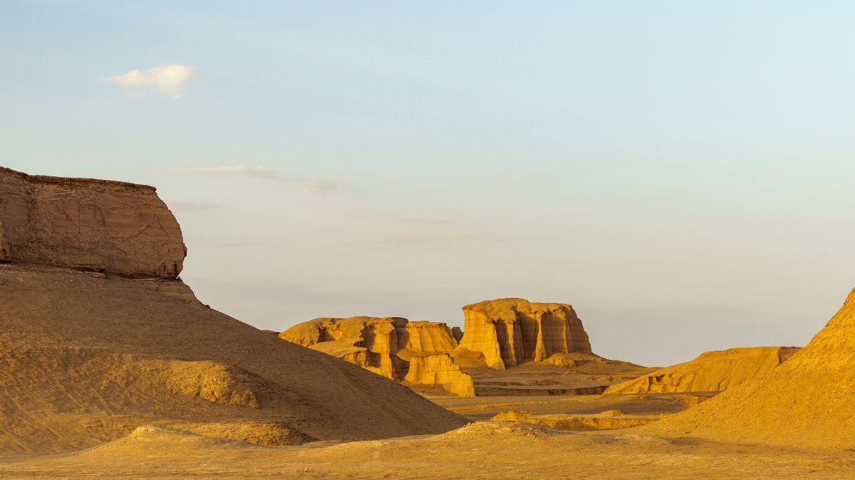 Head To Iran’s Dasht-e-Lut Desert, A Geological Wonder & Hottest Place on Earth