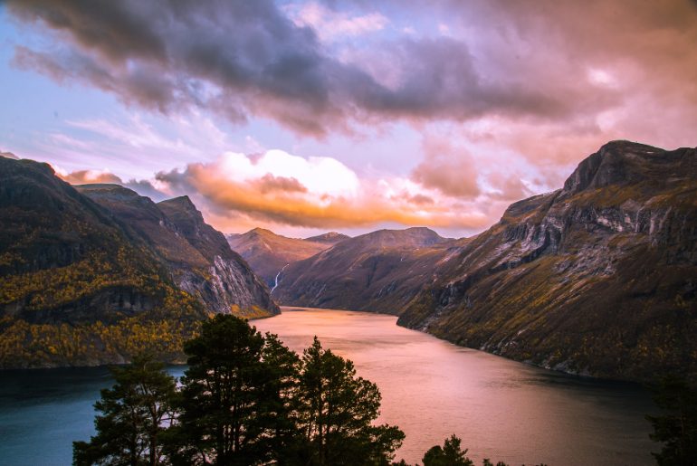 Grand Fjords