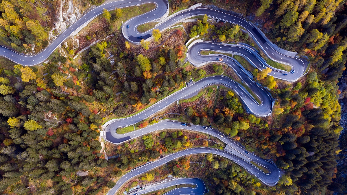 8 Roads In The World With Majestic Hairpin Bends For A Thrilling Experience Before The Year Ends