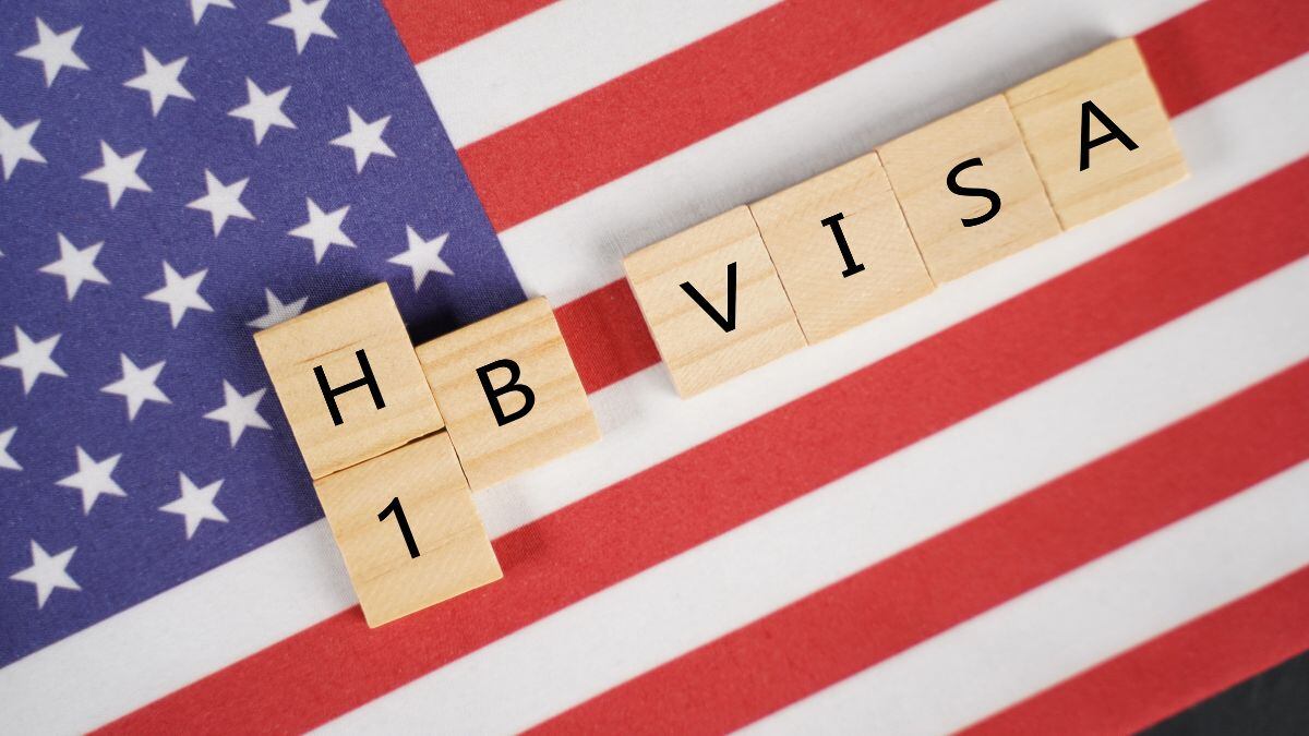 US Likely To Raise Visa Fee, H1-B Visa E-Registration Fees May Increase By 2050% In 2024
