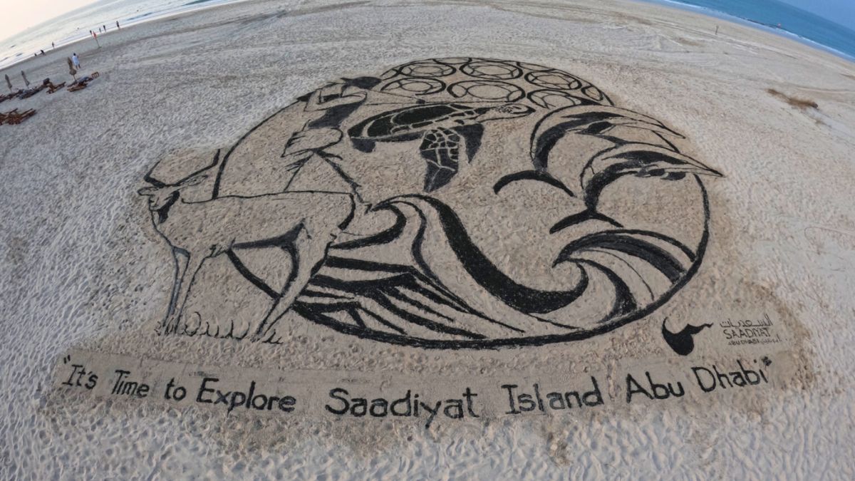 Newport Beach-Based Low Tide Aliens Create Sprawling Sand Art At O.C.  Beaches - Orange Coast Mag