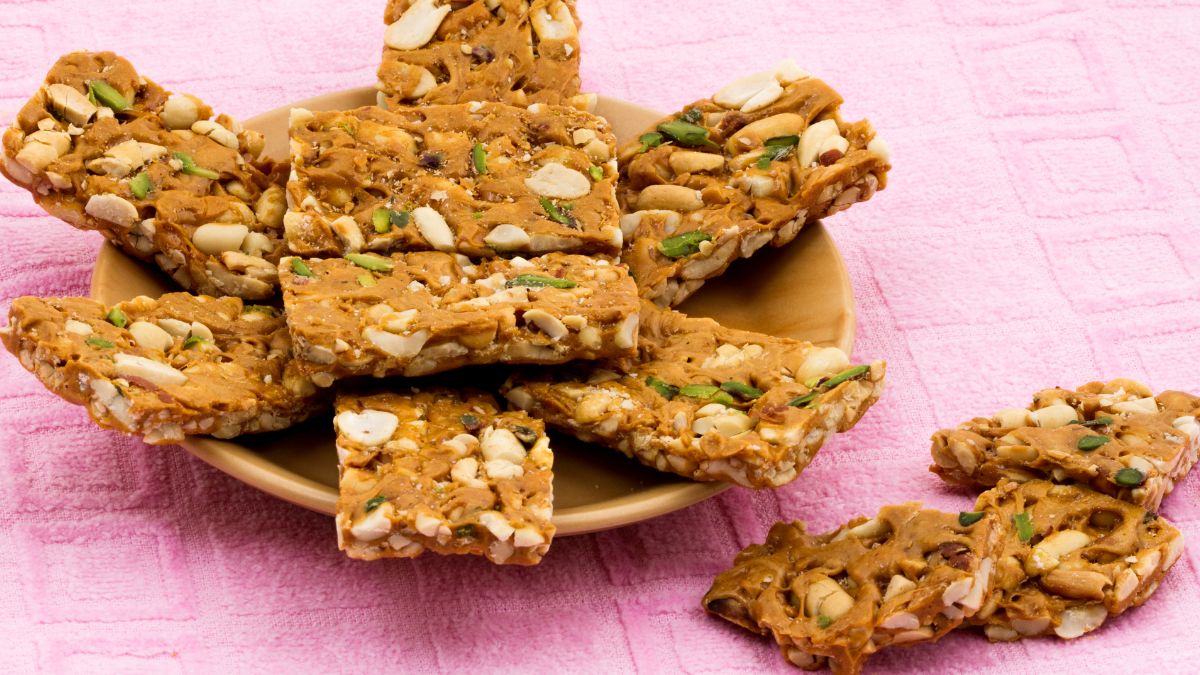 Sindhis Love Varo, A Rich Chikki Made Especially During Winter. Here’s What So Unique About It
