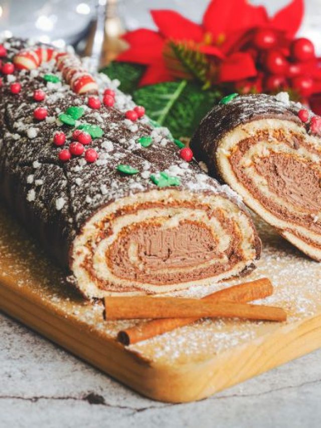 7 Places In UAE That Offer Yule Log Cake, The Traditional Christmas Dessert