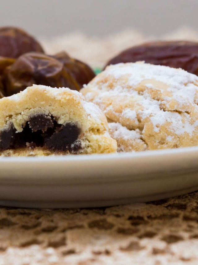 Here’s How You Can Increase Shelf Life Of Winter-Special Date Cookies