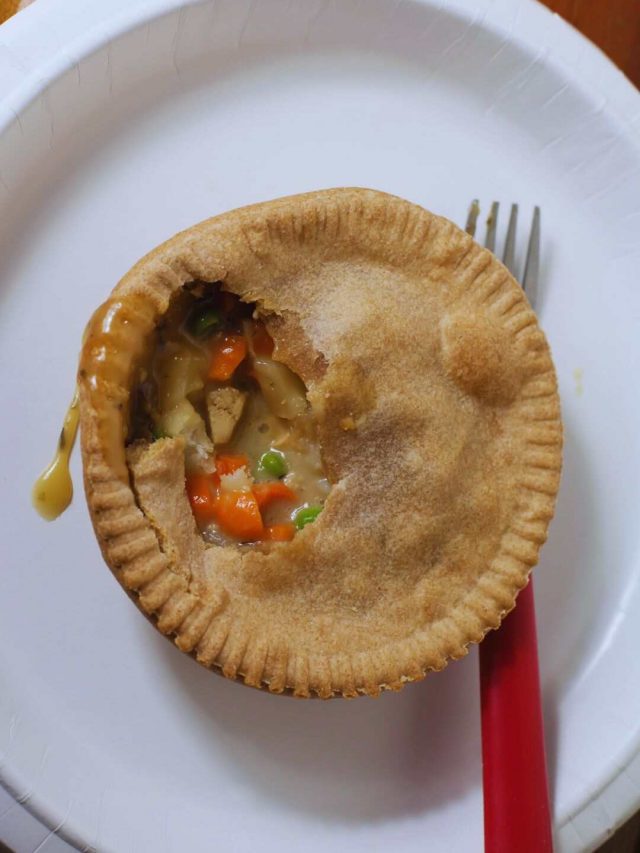 For Vegetarians Out There, Try This Delish Roasted Veggie Pot Pie Recipe This Festive Season