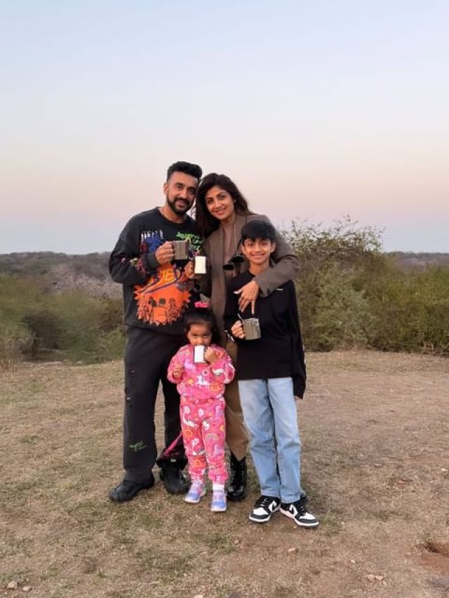 Shilpa Shetty Visits Udaipur With Husband Raj Kundra & Kids; Pics Inside!