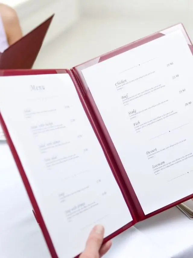 Gen-Zs Are Suffering From Menu Anxiety. But What Is It?