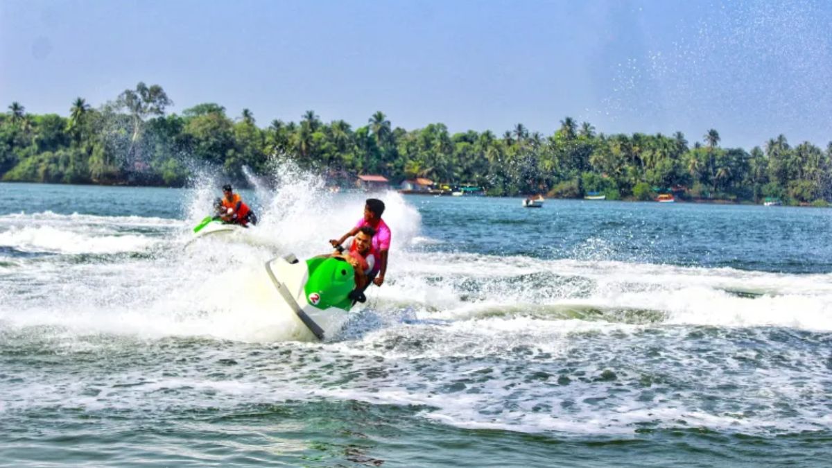 Party At Night, Ski In The Day! Here’s Where You Can Go For Jet Ski & Water Ski In Goa This Season